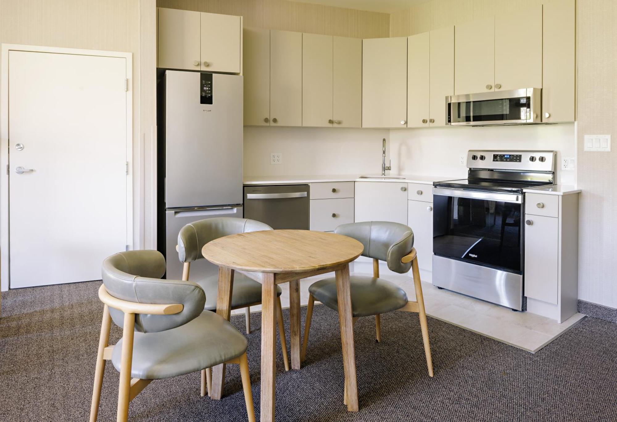 פנטיקטון Balcomo, A Ramada By Wyndham מראה חיצוני תמונה