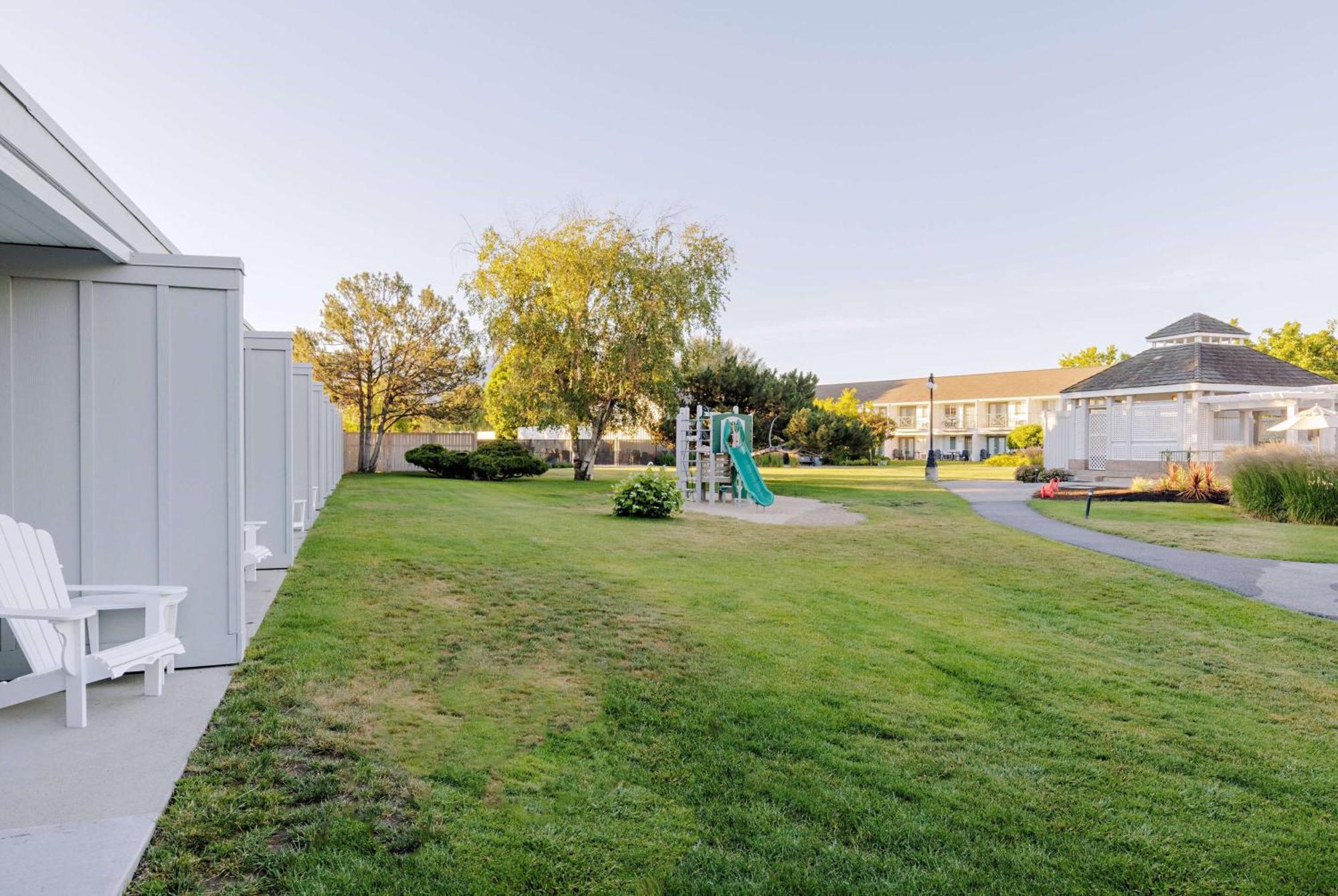 פנטיקטון Balcomo, A Ramada By Wyndham מראה חיצוני תמונה